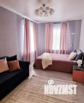 1-к квартира, посуточно, 35м2, 3/3 этаж