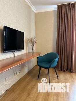 1-к квартира, посуточно, 43м2, 2/10 этаж