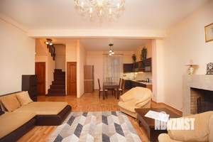 3-к квартира, на длительный срок, 107м2, 2/4 этаж