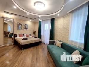 1-к квартира, посуточно, 42м2, 4/9 этаж