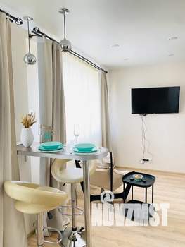 Студия квартира, посуточно, 28м2, 5/17 этаж