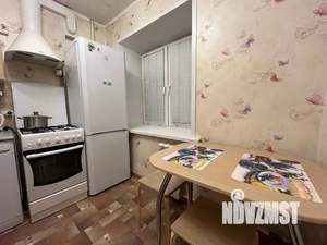 1-к квартира, посуточно, 34м2, 3/5 этаж