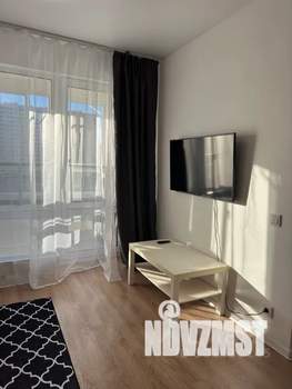 2-к квартира, посуточно, 38м2, 5/17 этаж