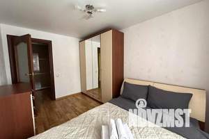 4-к квартира, посуточно, 90м2, 2/6 этаж