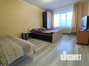 1-к квартира, посуточно, 32м2, 1/10 этаж