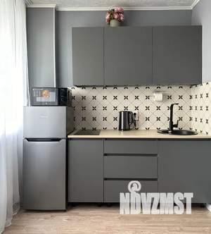 Студия квартира, посуточно, 29м2, 9/17 этаж