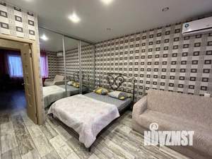 1-к квартира, посуточно, 54м2, 1/1 этаж