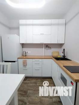 1-к квартира, посуточно, 42м2, 4/5 этаж