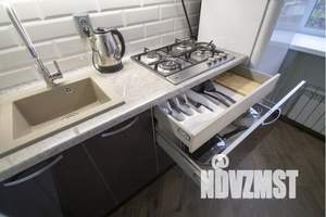 1-к квартира, посуточно, 35м2, 4/5 этаж