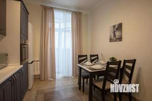 1-к квартира, посуточно, 43м2, 1/1 этаж