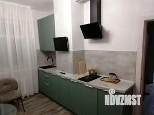 1-к квартира, посуточно, 42м2, 1/2 этаж