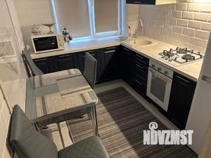 1-к квартира, посуточно, 40м2, 1/5 этаж