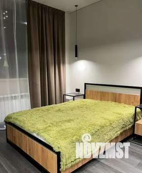 Студия квартира, посуточно, 27м2, 1/25 этаж