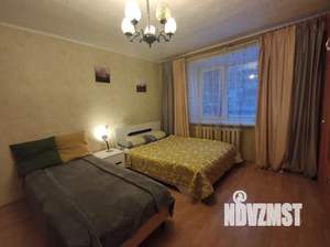 1-к квартира, посуточно, 35м2, 2/9 этаж