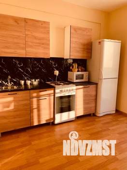 2-к квартира, посуточно, 49м2, 7/10 этаж