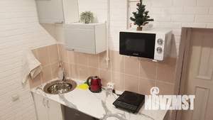 Студия квартира, посуточно, 15м2, 1/4 этаж