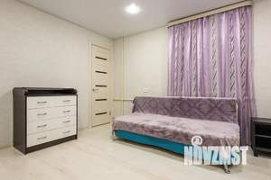 Студия квартира, посуточно, 43м2, 4/5 этаж