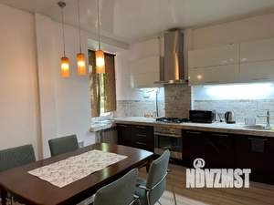 2-к квартира, посуточно, 59м2, 1/4 этаж