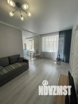 2-к квартира, посуточно, 45м2, 2/5 этаж