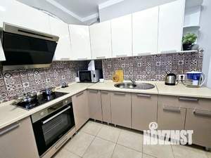 2-к квартира, посуточно, 58м2, 1/12 этаж