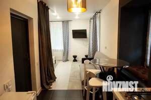 Студия квартира, посуточно, 30м2, 1/2 этаж