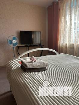 1-к квартира, посуточно, 39м2, 2/10 этаж