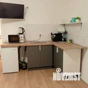 Студия квартира, посуточно, 24м2, 3/17 этаж