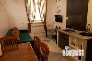 1-к квартира, посуточно, 42м2, 1/1 этаж