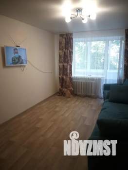 1-к квартира, посуточно, 30м2, 3/5 этаж