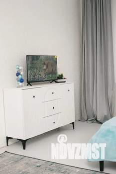 1-к квартира, посуточно, 41м2, 7/10 этаж