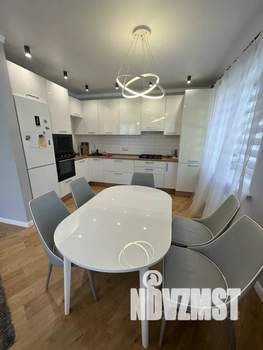 2-к квартира, посуточно, 80м2, 1/4 этаж