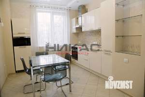 3-к квартира, на длительный срок, 100м2, 2/5 этаж