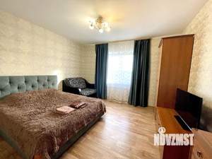 1-к квартира, посуточно, 38м2, 5/5 этаж