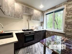 2-к квартира, посуточно, 50м2, 2/5 этаж