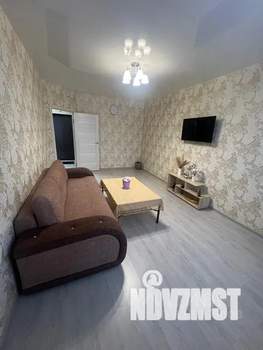 1-к квартира, посуточно, 42м2, 6/6 этаж