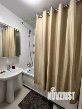 1-к квартира, посуточно, 39м2, 4/17 этаж