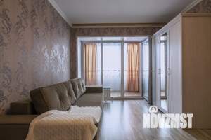 1-к квартира, посуточно, 43м2, 1/1 этаж