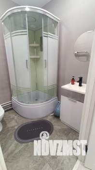 Студия квартира, посуточно, 30м2, 11/18 этаж