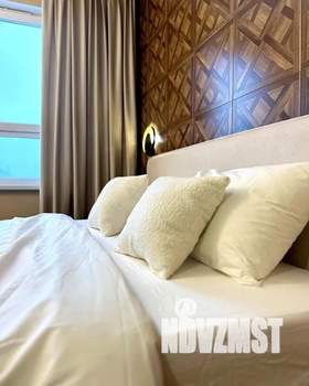 Студия квартира, посуточно, 30м2, 17/17 этаж