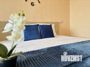 2-к квартира, посуточно, 43м2, 1/1 этаж