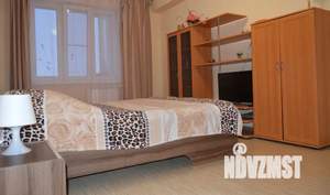 2-к квартира, посуточно, 64м2, 17/18 этаж