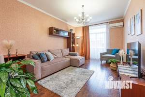 2-к квартира, посуточно, 61м2, 1/1 этаж