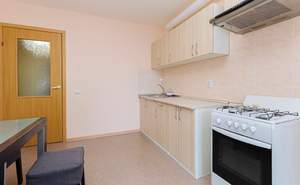 1-к квартира, на длительный срок, 50м2, 4/10 этаж