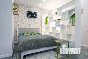 Студия квартира, посуточно, 36м2, 1/8 этаж