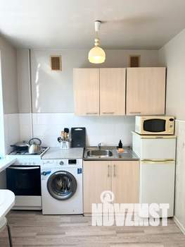 2-к квартира, посуточно, 40м2, 3/5 этаж