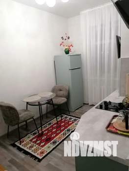 1-к квартира, посуточно, 42м2, 1/2 этаж