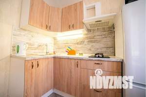 2-к квартира, посуточно, 30м2, 2/3 этаж