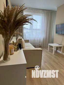 1-к квартира, посуточно, 37м2, 1/1 этаж