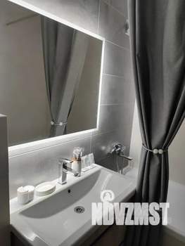 1-к квартира, посуточно, 42м2, 7/18 этаж