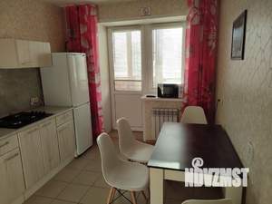 1-к квартира, посуточно, 40м2, 1/5 этаж